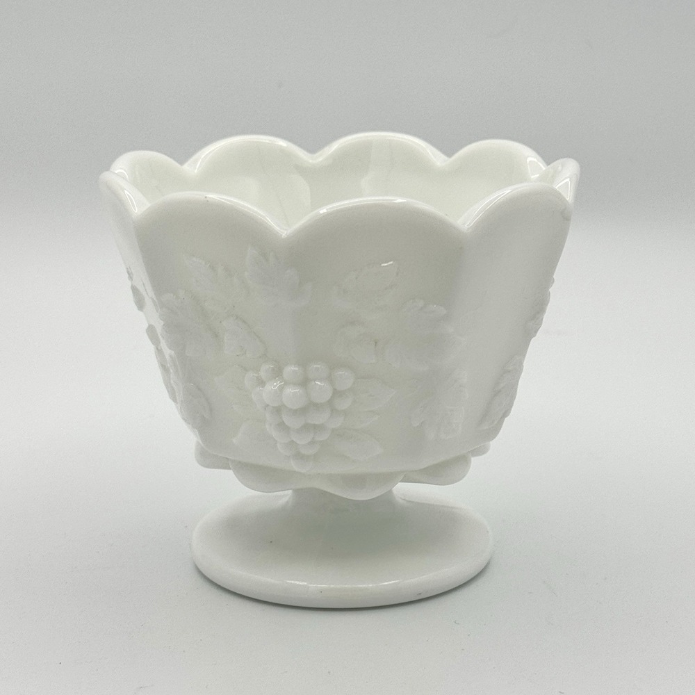 Westmoreland Milk‎ Glass Grape Compote Pedestal Bowl Vintage White Cottagecore
